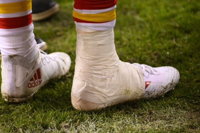 Mahomes ankle