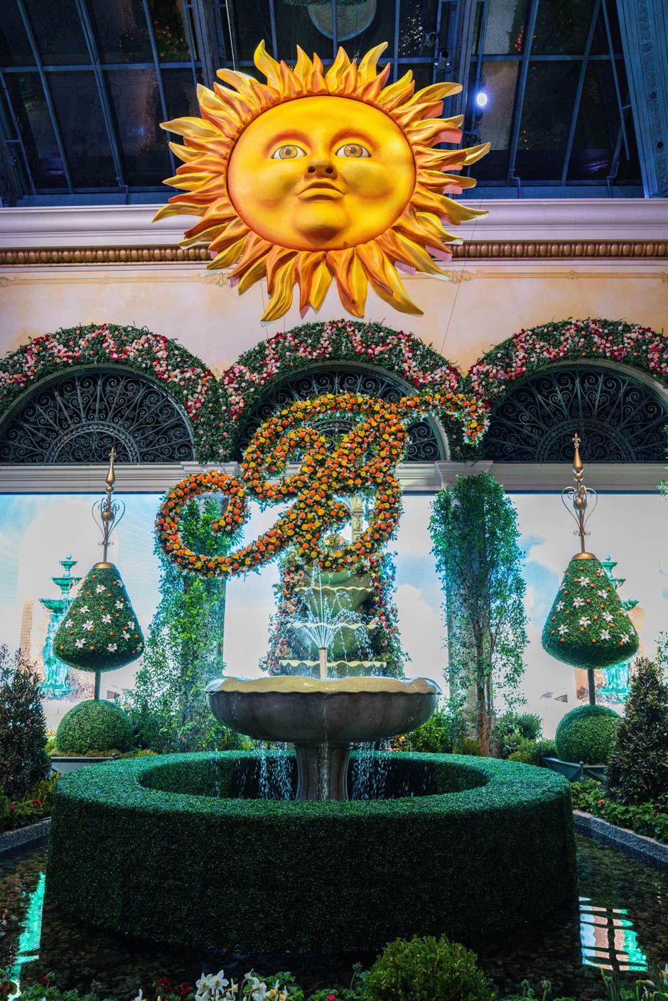 Celebrate summer in Las Vegas at Bellagio's Conservatory - Las