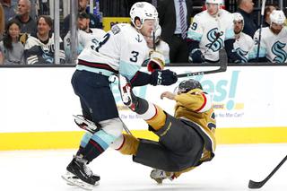 Golden Knights Defeat Kraken, 4-1