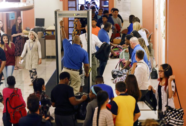 School Metal Detector