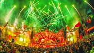 High winds could complicate the final night of the Electric Daisy Carnival this weekend, as forecasters warn of gusts strong enough to affect conditions at the Las Vegas Motor Speedway.


