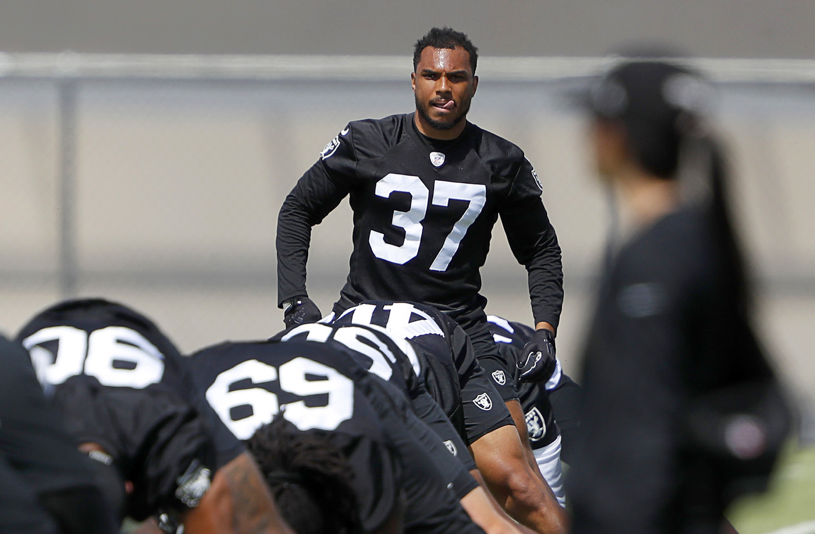 Photograph : May 25: Raiders OTA 