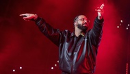 When Drake, the acclaimed singer and rapper, finally made his appearance Friday and descended a lower-bowl stairway at the center of T-Mobile Arena on his way to the stage, the crowd was beyond being full of anticipation.

