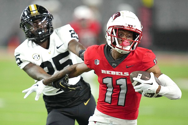 Brumfield is finally the unquestioned top guy for UNLV football - Las Vegas  Sun News