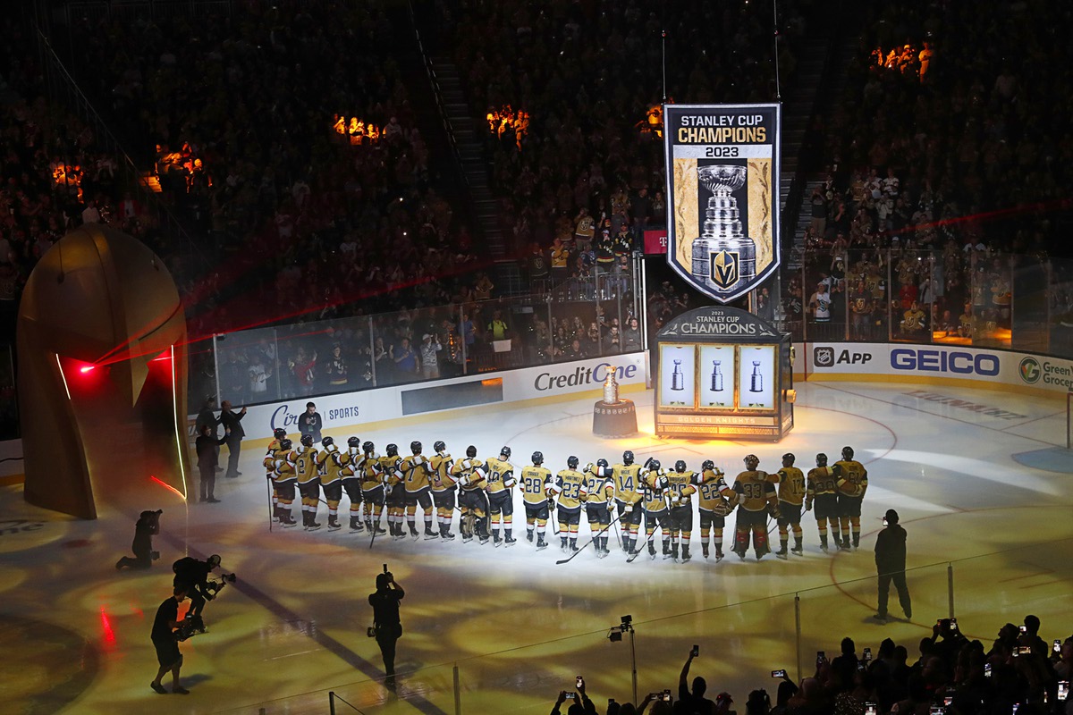 Inside the Golden Knights' introduction to the Stanley Cup - Las