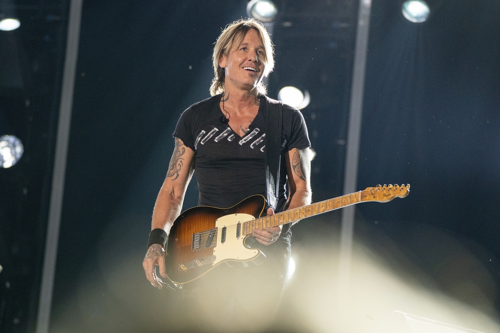 Keith Urban to play 10 shows in Las Vegas in October, February