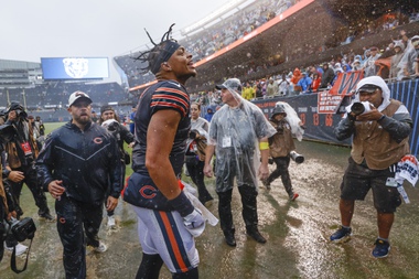 Chicago Bears quarterback Justin Fields celebrates the Bears win against the San Francisco 49ers in an NFL football game, Sunday, Sept. 11, 2022, in Chicago.
