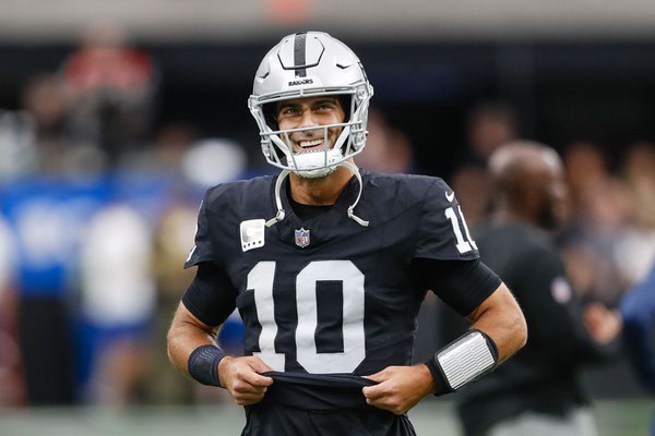 Raiders receive encouraging news on QB Jimmy Garoppolo's back injury