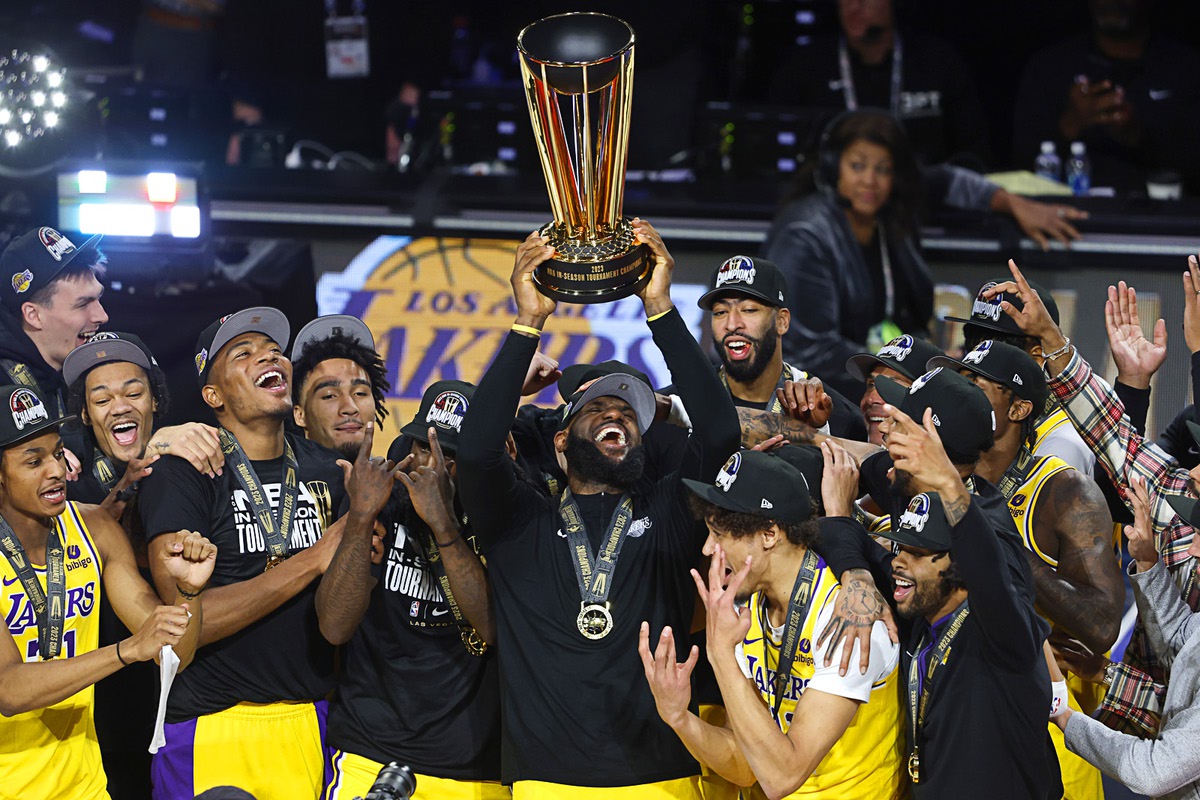 We're the first:' Lakers conquer Las Vegas with NBA tournament title - Las  Vegas Sun News