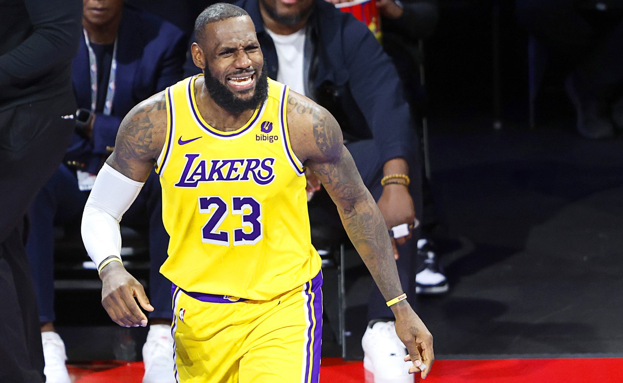We're the first:' Lakers conquer Las Vegas with NBA tournament title - Las  Vegas Sun News