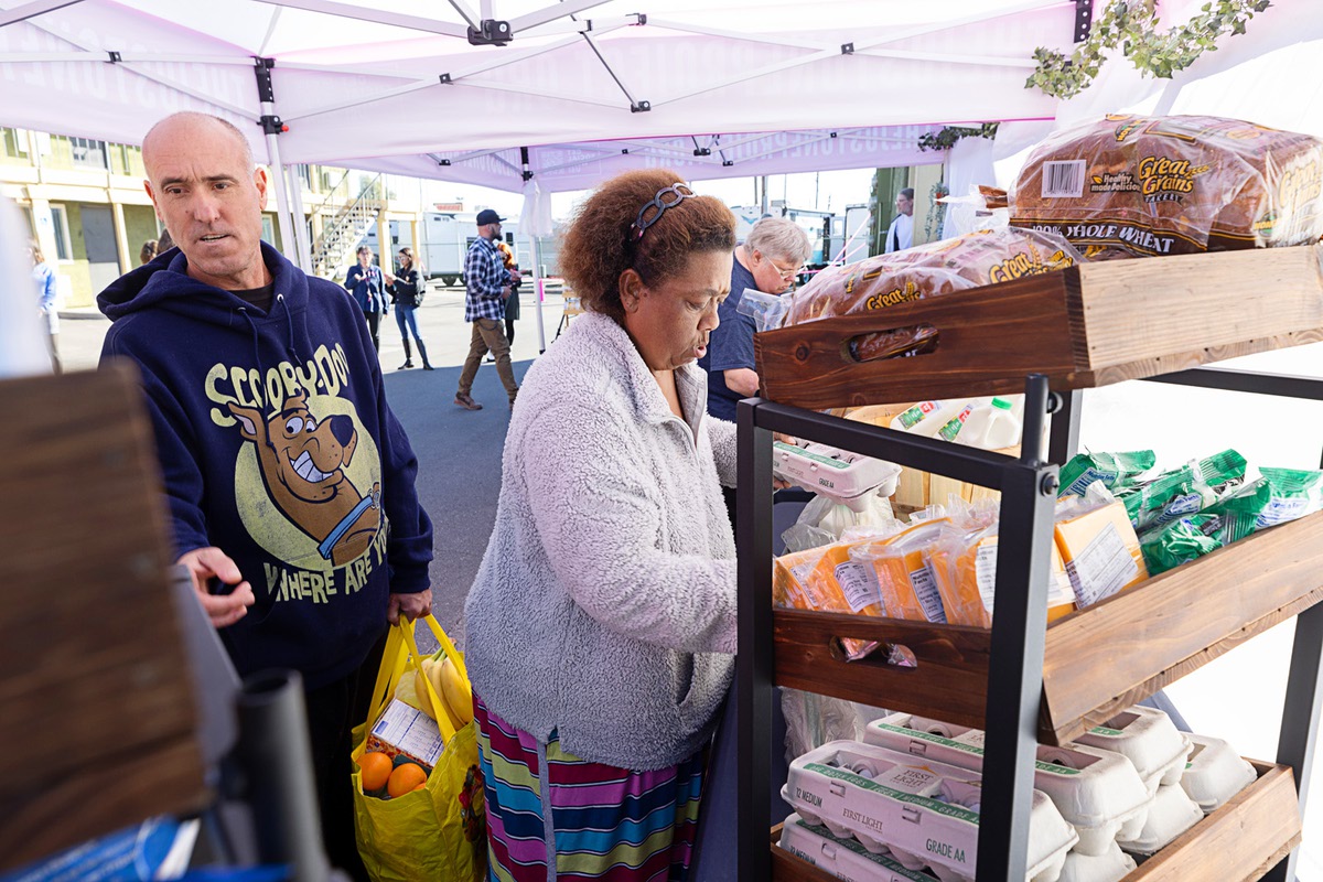 Las Vegans fighting food insecurity get boost with pilot project