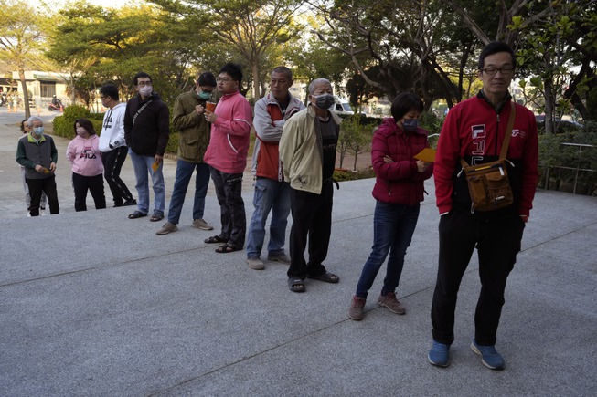 Polls Open As Taiwan Voters Choose Next President Weighing Chinas