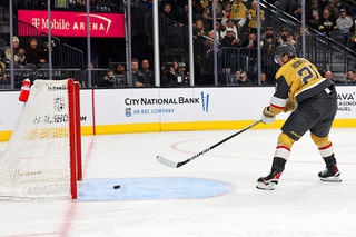 Golden Knights defeat Rangers, 5-1