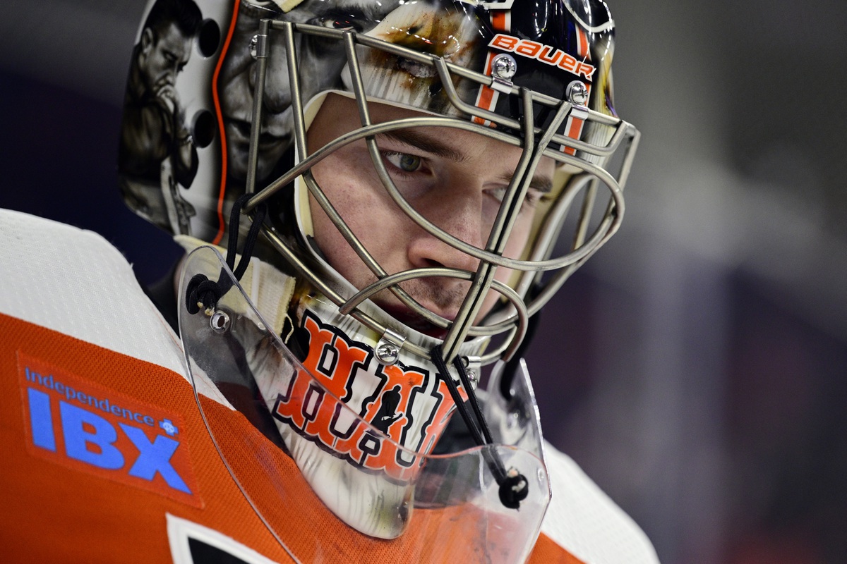 Carter Hart is signing a 2-year, $4 million contract with the Golden Knights