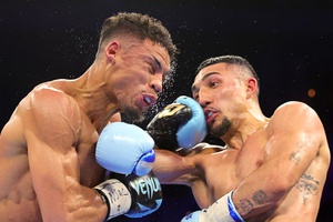 Teofimo Lopez Retains Jr.Welterweight Title