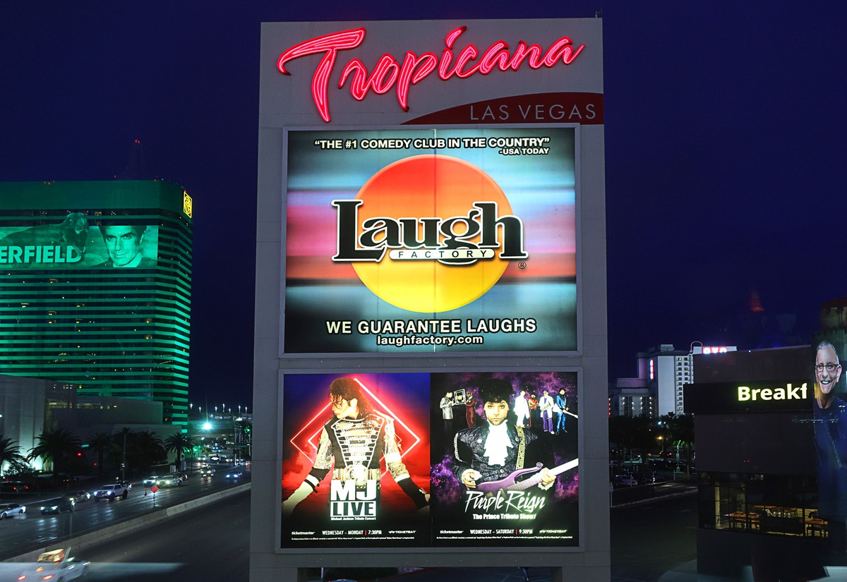 As curtain drops on iconic Tropicana, its comedy club is getting the ‘Last Laughs’