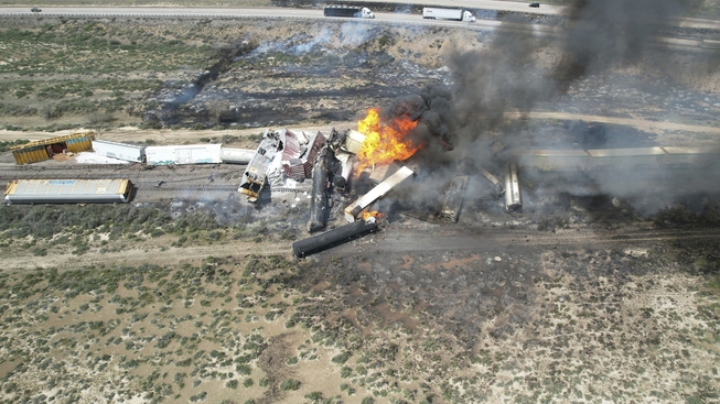 Train derailment in Arizona-New Mexico