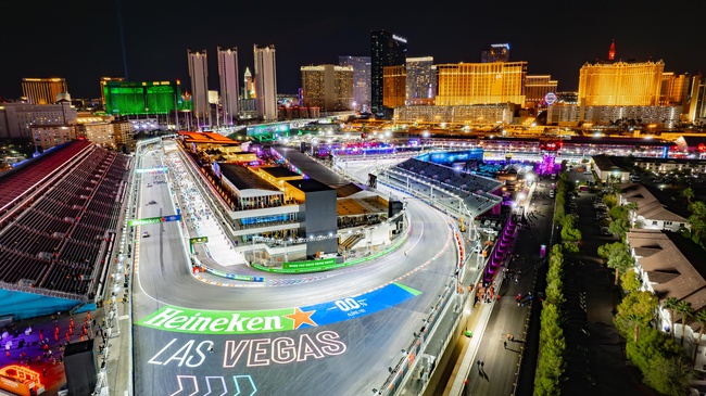 Formula 1 Heineken Silver Las Vegas Grand Prix Pit Building