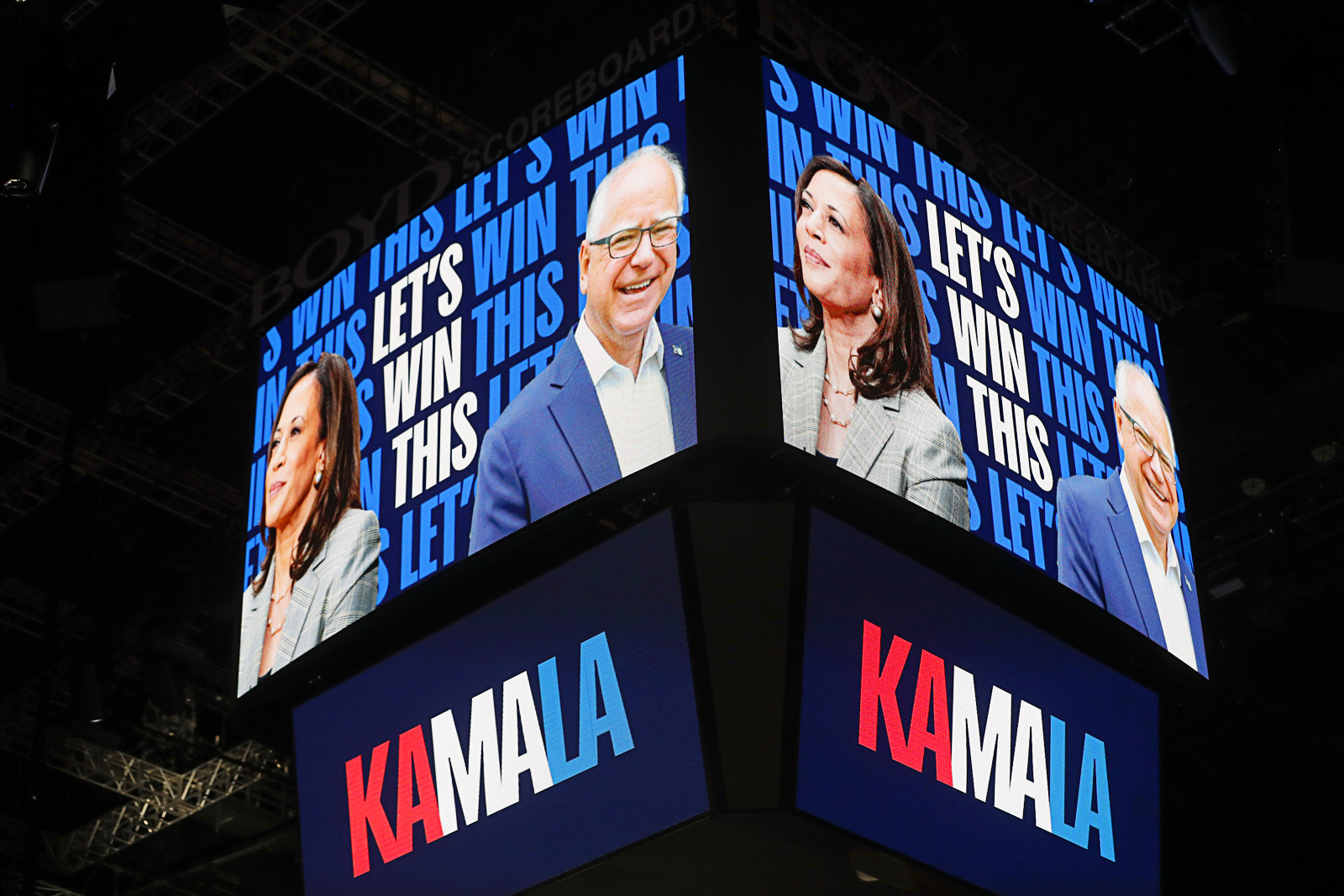 HarrisWalz Rally at Thomas & Mack Las Vegas Sun News