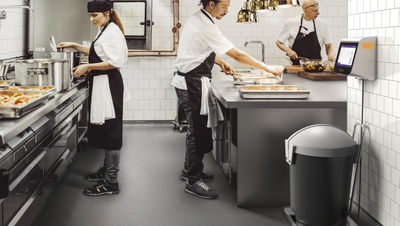 Caesars introduces AI to monitor and manage food waste in its kitchens