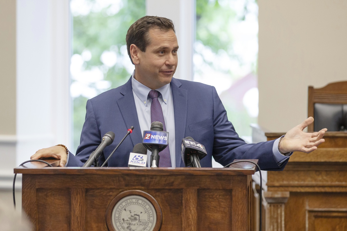 Nevada secretary of state pushes for flexibility over business fees
