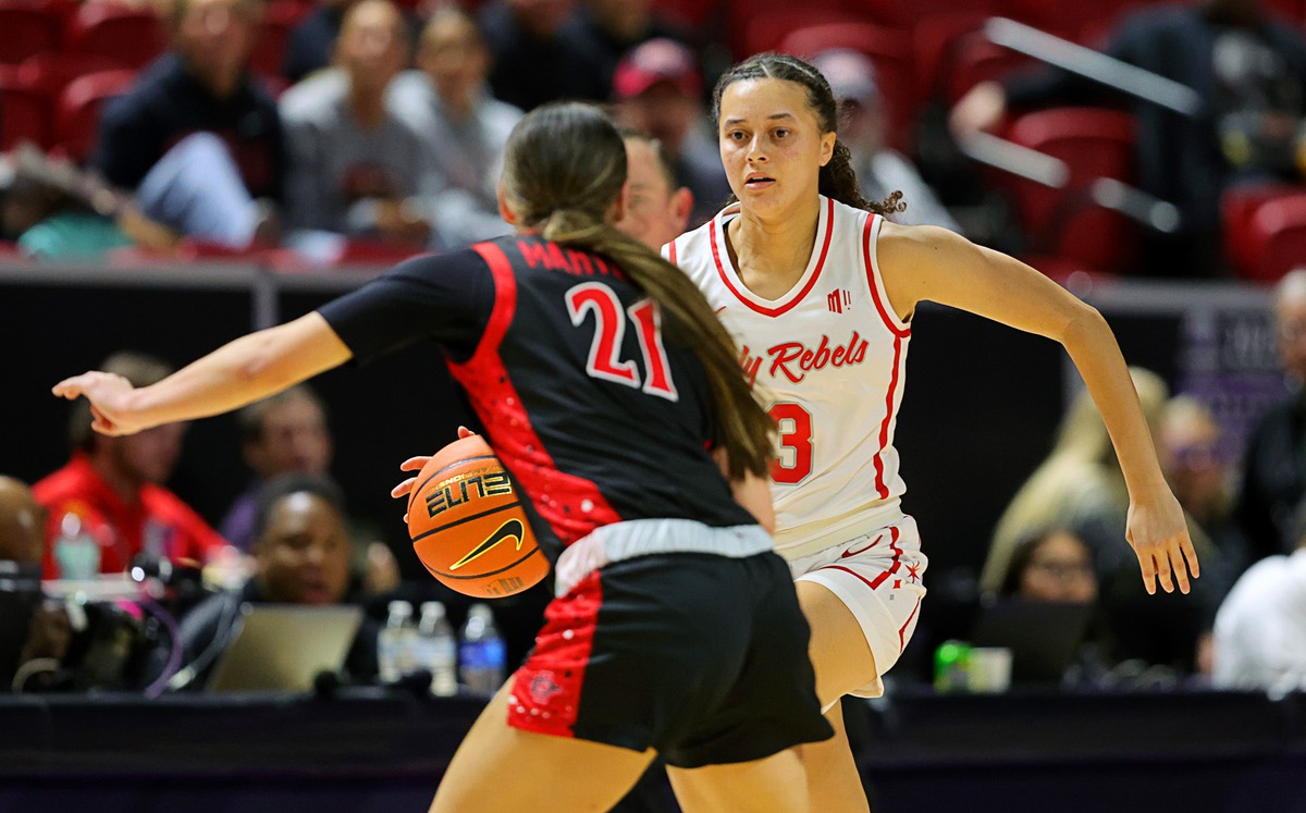 UNLV women settle for WNIT appearance, will host Hawaii