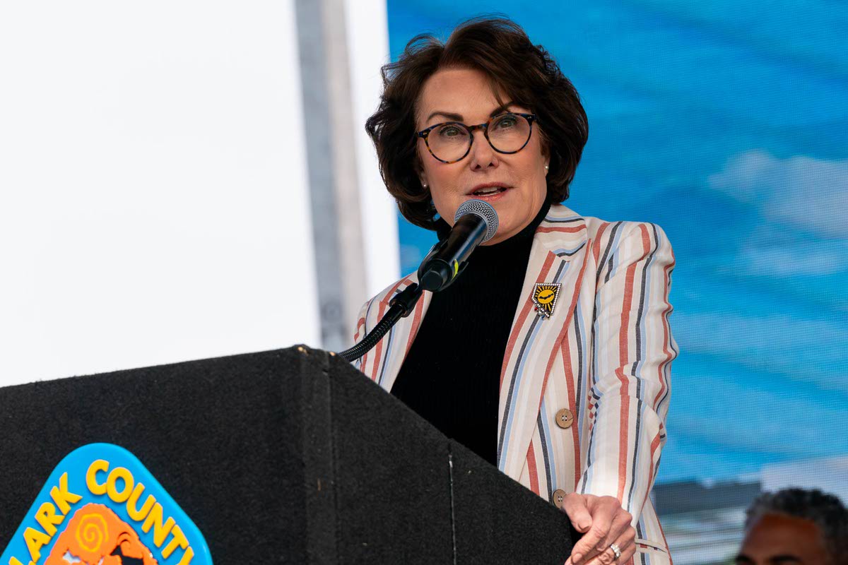 Rosen’s proposal would expand tax credits for businesses hiring student veterans