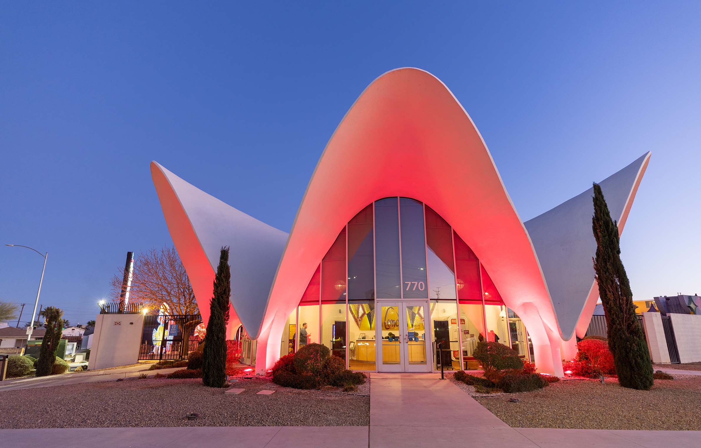 las vegas best shows july 2025