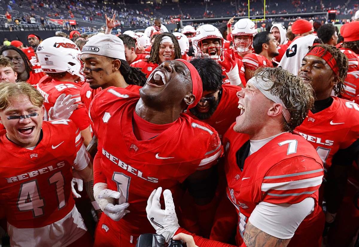 NCAA moves closer to allowing college athletes to bet on pro sports