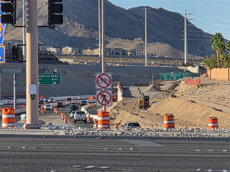 Closure planned for 215 Beltway in Summerlin for pedestrian bridge installation