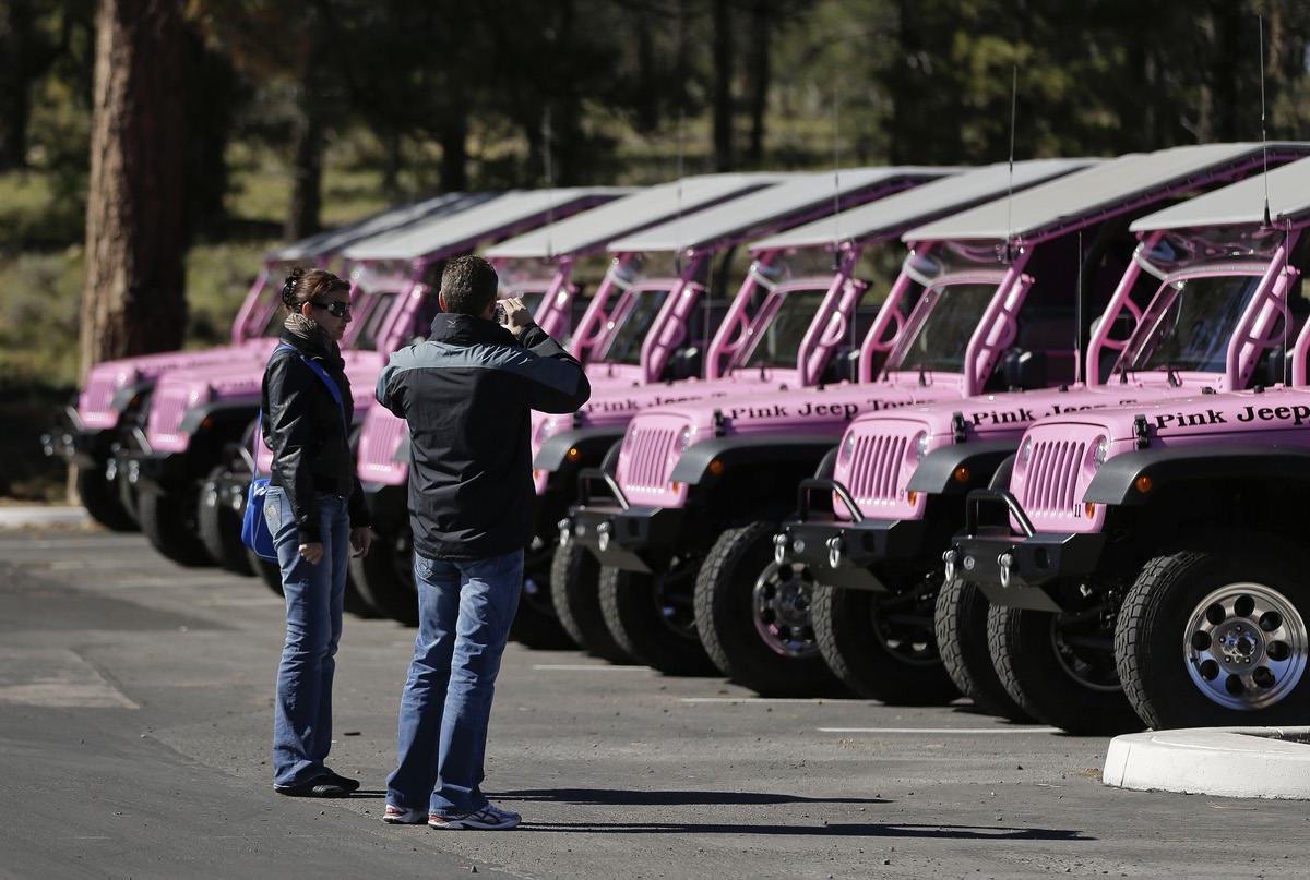 Pink Jeep Tours marks nearly 25 years of exploring Southern Nevada, area attractions