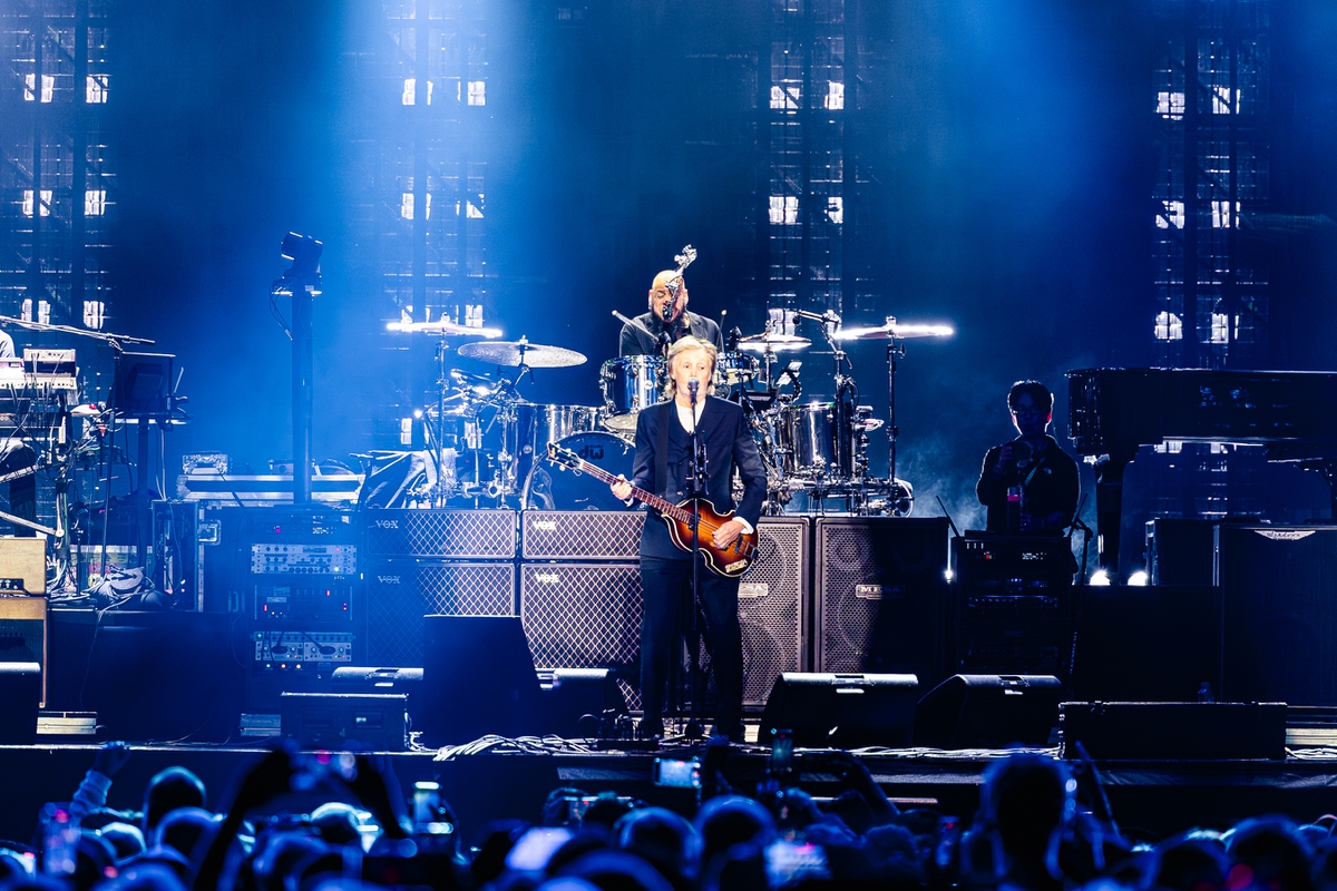 From ‘Help’ to ‘Hey Jude’ and beyond, McCartney shines at Allegiant tour stop