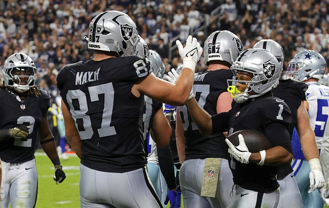 Photograph : Raiders vs Cowboys - Las Vegas Sun News