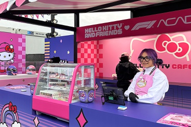 F1 Grand Prix Features: Day 2