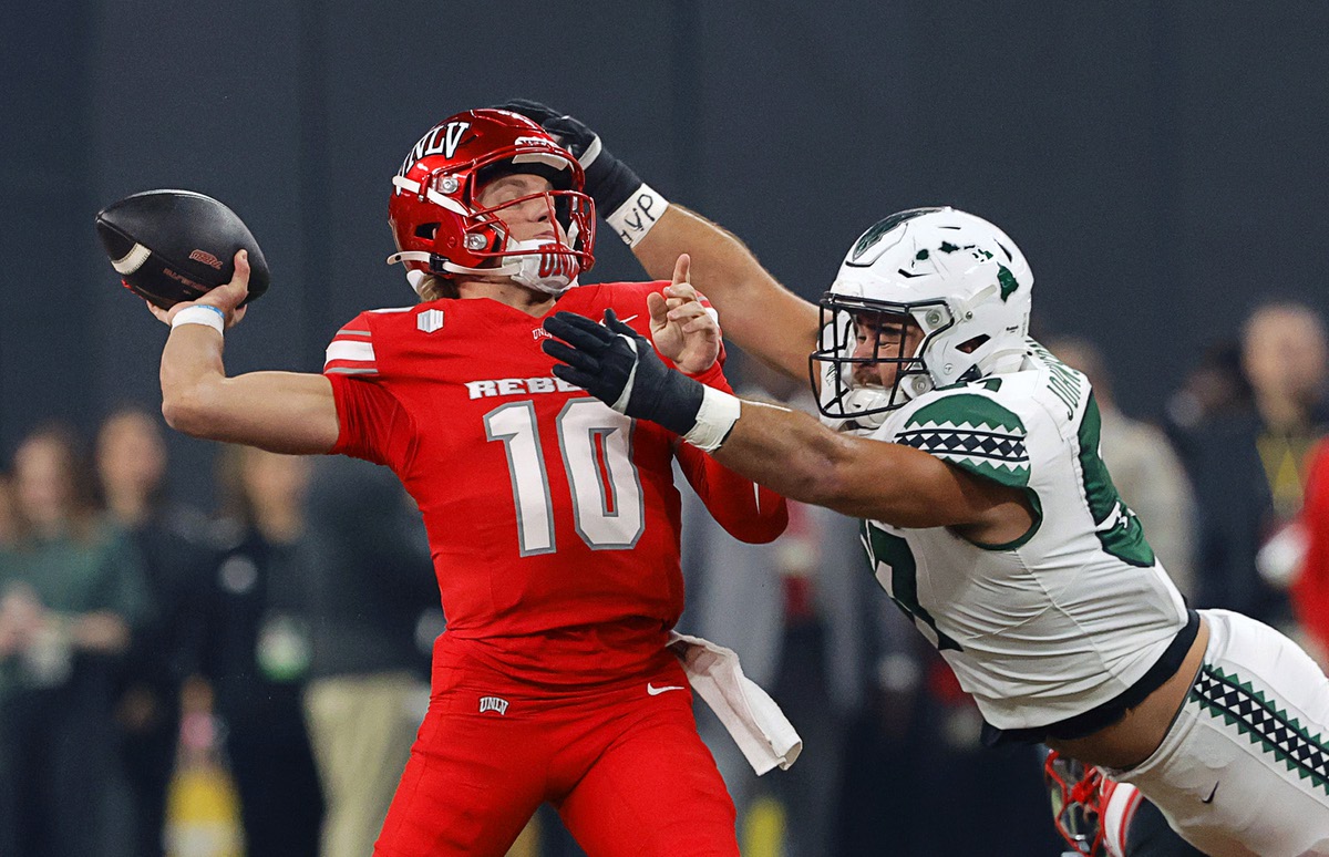 UNLV football's Colandrea wins another Mountain West weekly award