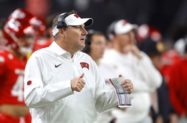 The UNLV football season-opener against Memphis on Aug. 29 at Allegiant Stadium will be televised nationally on FOX, the Mountain West Conference said today.

