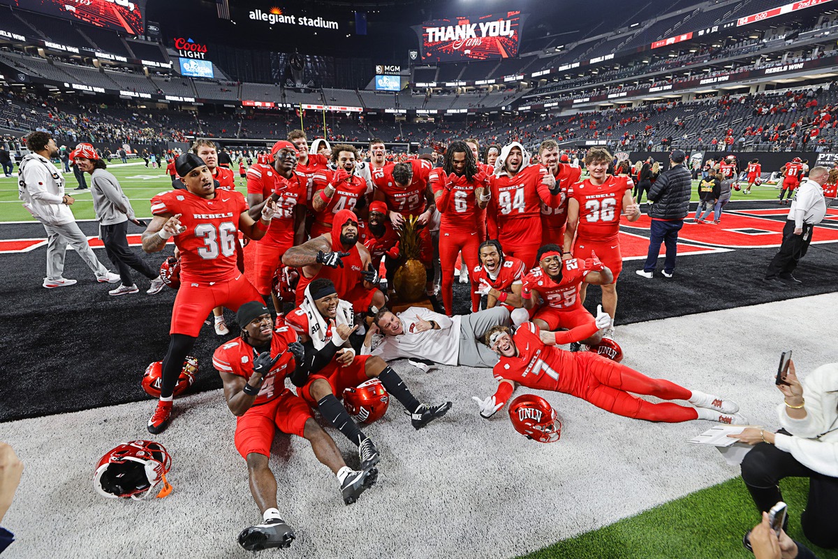 Dan Mullen’s debut season at UNLV a success, but Fremont Cannon game determines to what extent