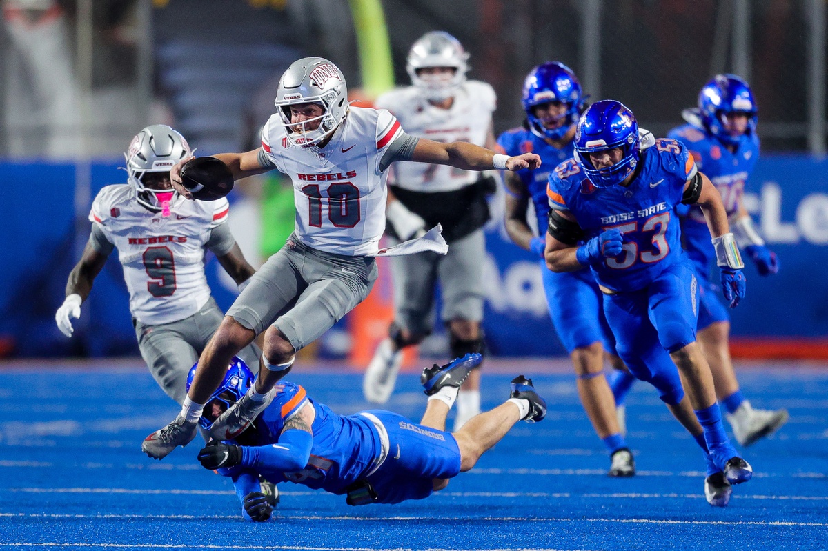 UNLV football falls to Boise State in Mountain West title game — again