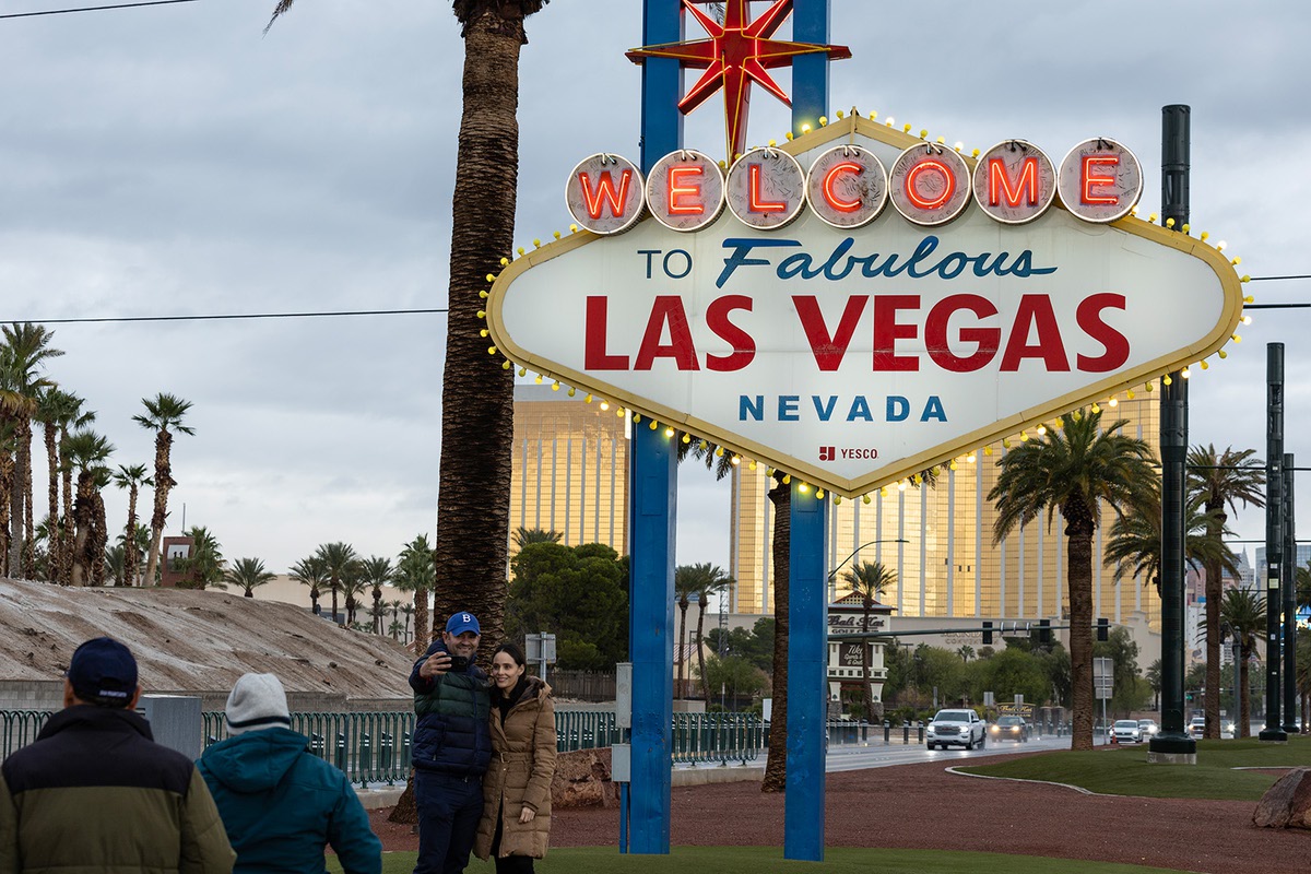 Canada stays home: Las Vegas loses a quarter-million Canadian tourists in 2025