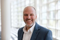 Dan Hayes, el nuevo director de operaciones de la Autoridad de Convenciones y Visitantes de Las Vegas (LVCVA), llega a Las Vegas desde Salt Lake City con un cuarto de siglo de experiencia en eventos en vivo.
