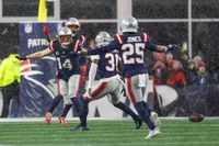 New England was as high as 150-to-1 to win the Super Bowl in the offseason, while Seattle was 75-to-1 at its own peak. ...
