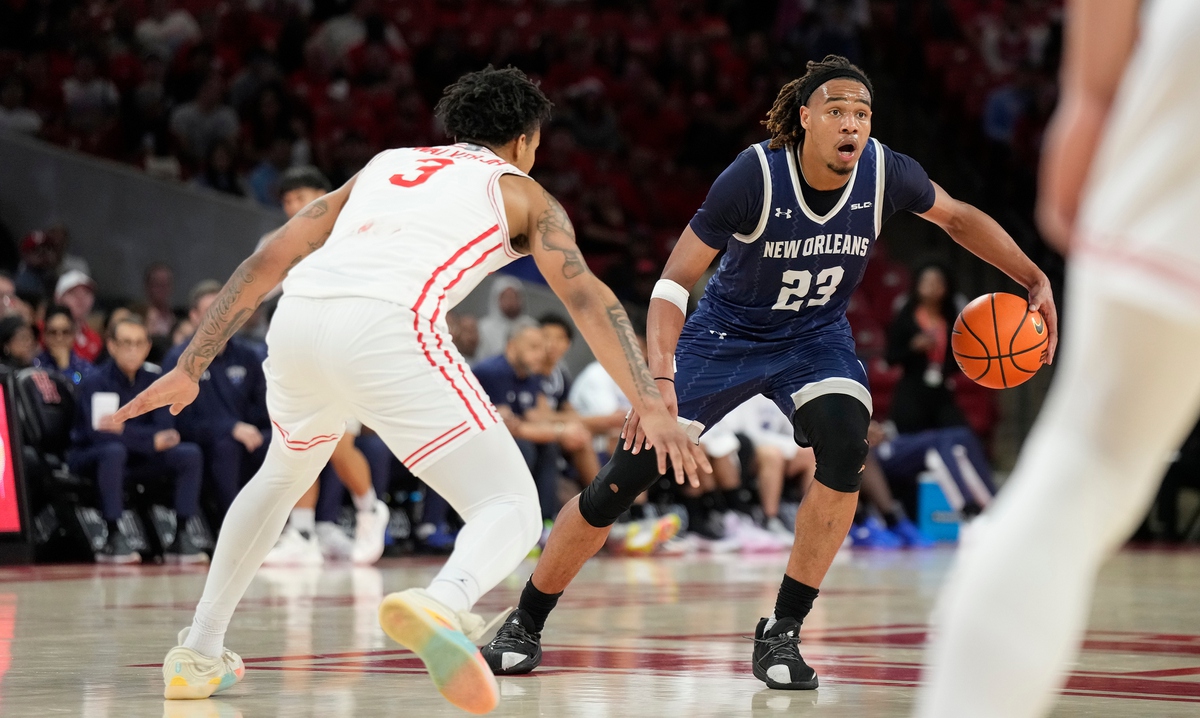 UNLV basketball lands transfer MJ Thomas from New Orleans