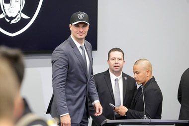 Raiders quarterback Fernando&nbsp;Mendoza