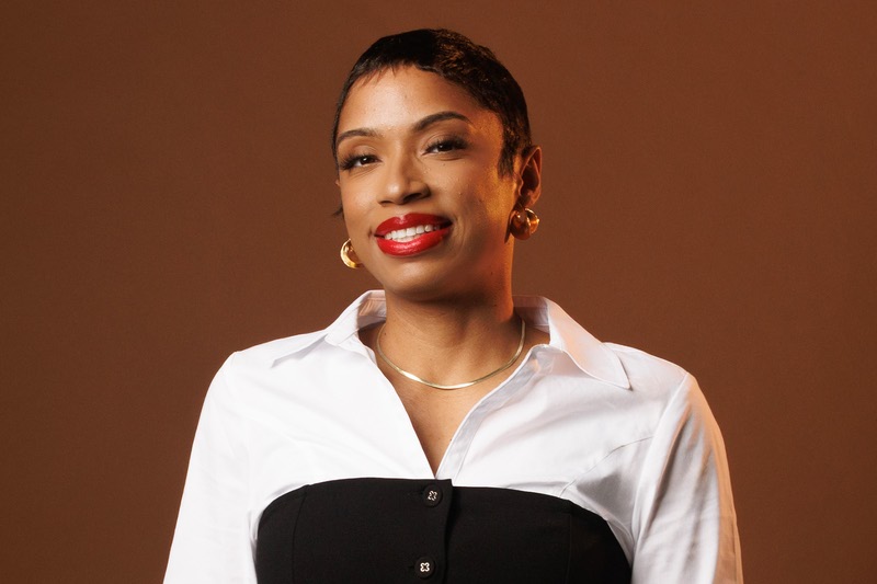 Aymber Young is driven by the idea that strong connections build strong businesses.