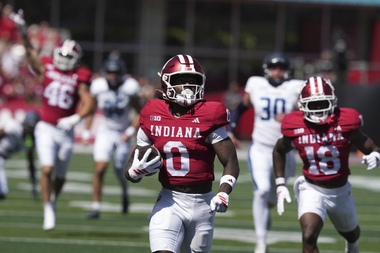 The Las Vegas Raiders have signed undrafted free agent wide receiver Jonathan Brady, a Bishop Gorman High School graduate, the team announced Monday.


