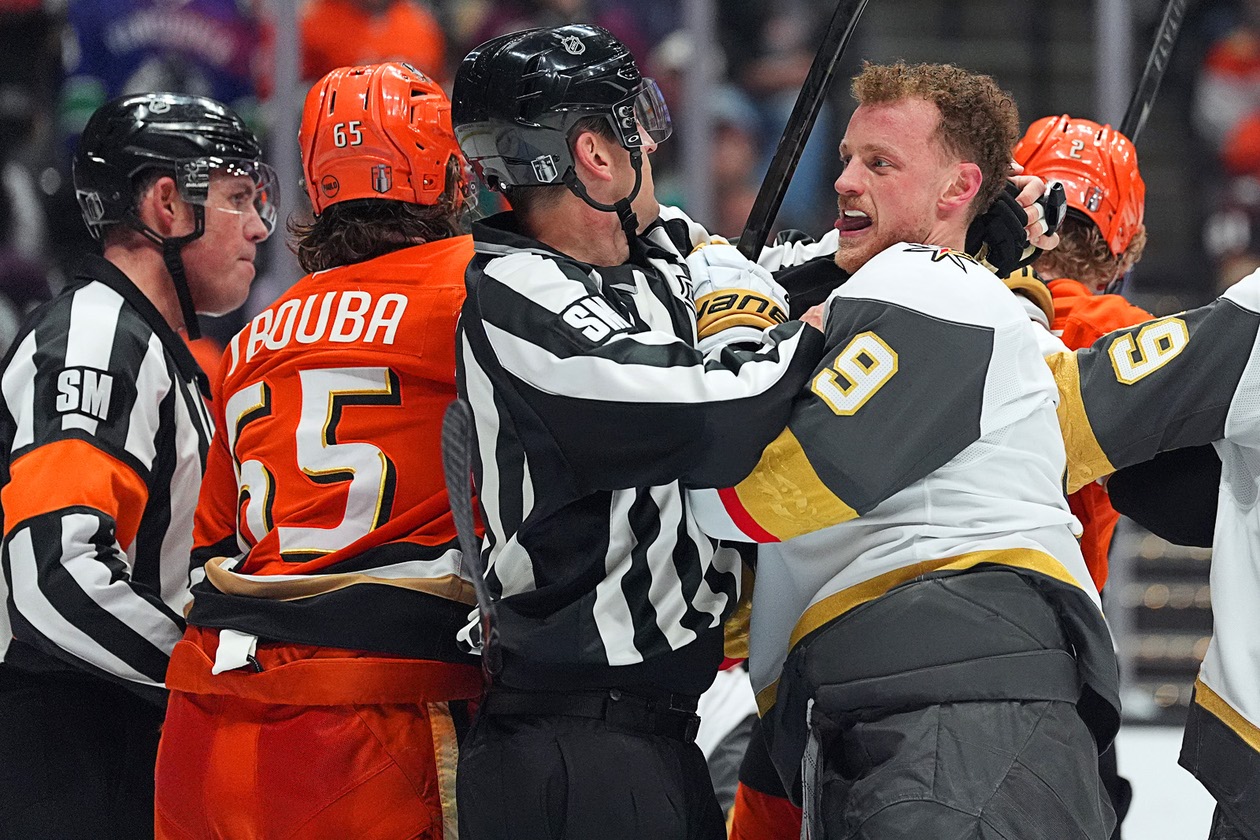 Pavel Dorofeyev and Brett Howden scored for the Golden Knights, whose three-game road winning streak ended. Game 5 is Tuesday in Las Vegas ...