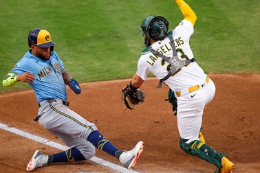 Brewers Defeat Athletics at Las Vegas Ballpark
