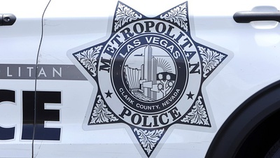 Man found lying in road after being shot, Las Vegas police say