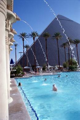 Pool at Luxor